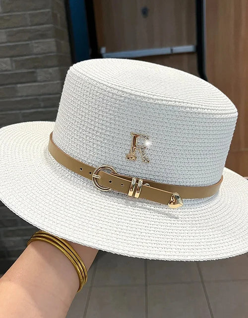 Load image into Gallery viewer, Summer Sun Hat Flat Top Straw Hats for Women New Metal R Letter Fashionable Beach Sun Hat Females Travel Holidays Boater Hat
